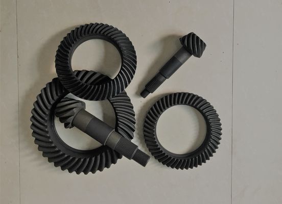 Couronne et pignon biseautés en spirale pour la rigidité élevée de pièces de camion de MITSUBISHI