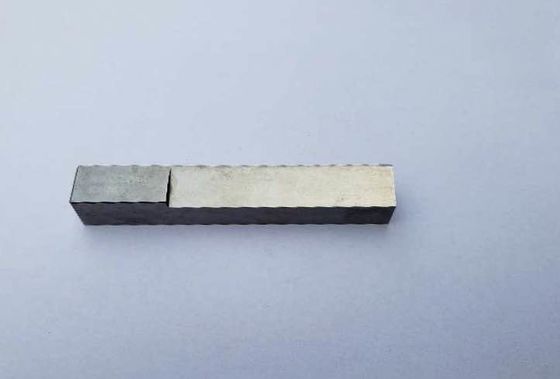 Lame de coupure sèche pour le pignon conique d'hélice